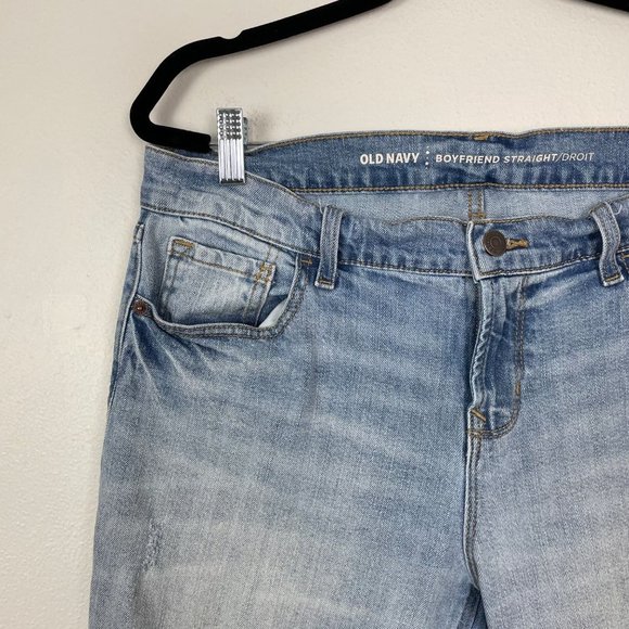 Old Navy‎ Woman's Sz 12 Light Wash Boyfriend Straight Distressed Raw Hem Jeans - Picture 5 of 10